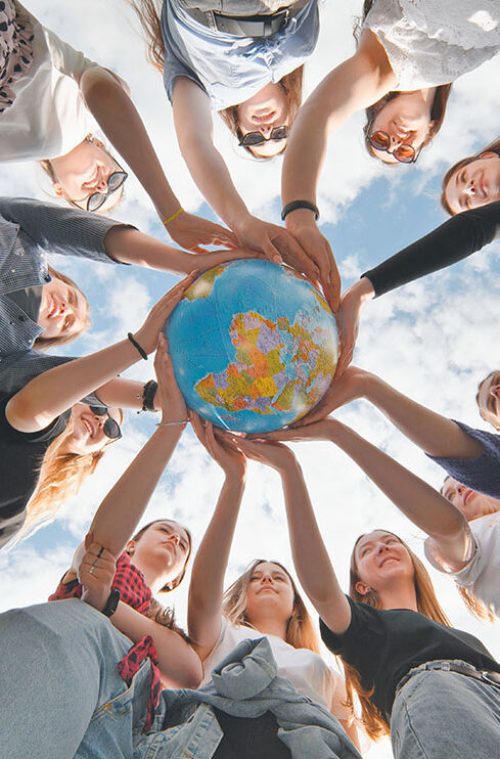 earth,conservation,concept.,11,girls,hug,the,earth,globe,with